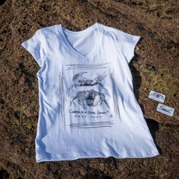 Camiseta Manga Corta Femenina Cuello Pico Serigrafía Blanca o Negra Pareja de Cangrejos - Imagen 3